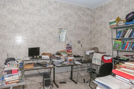 Casa à venda com 250m², 4 quartos e 3 vagas Casa à venda com 250m², 4 quartos e 3 vagasCasa 3 - Suíte