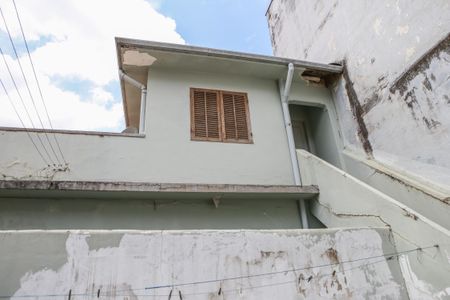 Casa à venda com 250m², 4 quartos e 3 vagas Casa à venda com 250m², 4 quartos e 3 vagasCasa 2