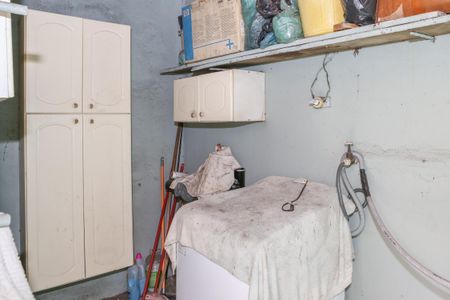 Casa à venda com 250m², 4 quartos e 3 vagas Casa à venda com 250m², 4 quartos e 3 vagasÁrea de Serviço