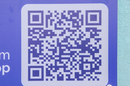 Casa à venda com 250m², 4 quartos e 3 vagas Casa à venda com 250m², 4 quartos e 3 vagasFachada