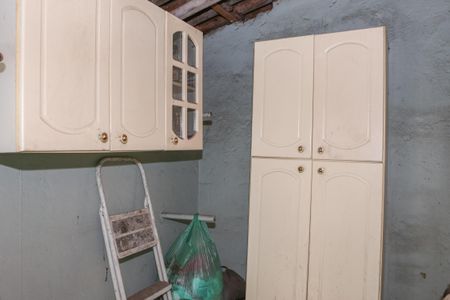 Casa à venda com 250m², 4 quartos e 3 vagas Casa à venda com 250m², 4 quartos e 3 vagasÁrea de Serviço