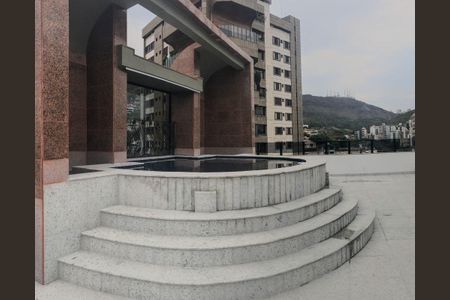 Apartamento à venda com 442m², 4 quartos e 5 vagasTerraço