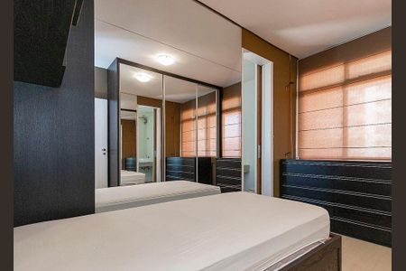 Apartamento à venda com 442m², 4 quartos e 5 vagasQuarto