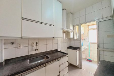 Apartamento à venda com 75m², 2 quartos e 1 vagaCozinha