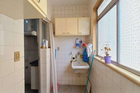 Apartamento à venda com 75m², 2 quartos e 1 vagaÁrea de Serviço