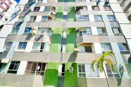 Apartamento para alugar com 103m², 4 quartos e 1 vaga Apartamento para alugar com 103m², 4 quartos e 1 vagaFachada