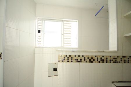 Apartamento para alugar com 103m², 4 quartos e 1 vaga Apartamento para alugar com 103m², 4 quartos e 1 vagaCozinha e Área de Serviço