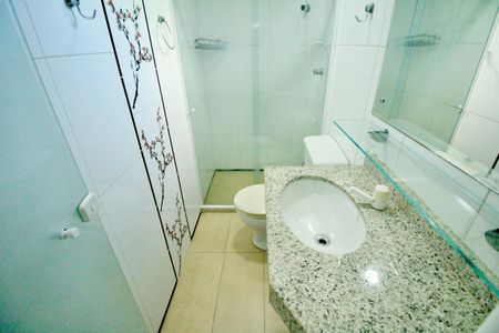 Apartamento para alugar com 103m², 4 quartos e 1 vaga Apartamento para alugar com 103m², 4 quartos e 1 vagaBanheiro da Suíte
