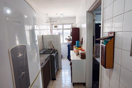 Apartamento à venda com 48m², 2 quartos e 1 vaga Apartamento à venda com 48m², 2 quartos e 1 vagaCozinha e área de serviço