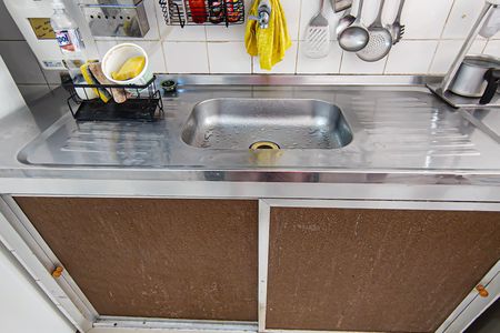 Apartamento à venda com 48m², 2 quartos e 1 vaga Apartamento à venda com 48m², 2 quartos e 1 vagaCozinha e área de serviço