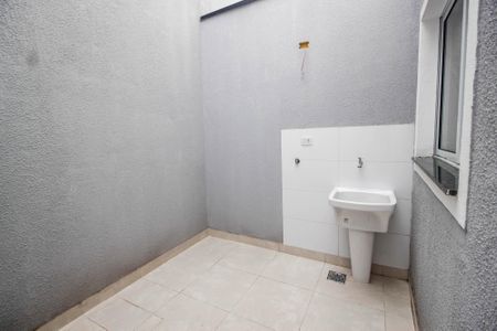 Casa à venda com 120m², 3 quartos e 2 vagas Casa à venda com 120m², 3 quartos e 2 vagasÁrea de serviço