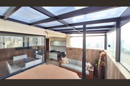 Apartamento à venda com 120m², 2 quartos e 2 vagas Apartamento à venda com 120m², 2 quartos e 2 vagasJacuzzi