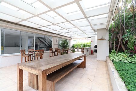 Apartamento à venda com 120m², 2 quartos e 2 vagasÁrea comum - Churrasqueira