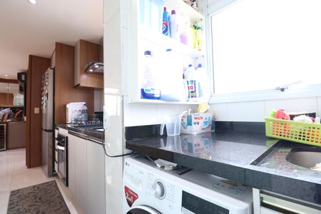 Apartamento à venda com 120m², 2 quartos e 2 vagasCozinha e Área de Serviço