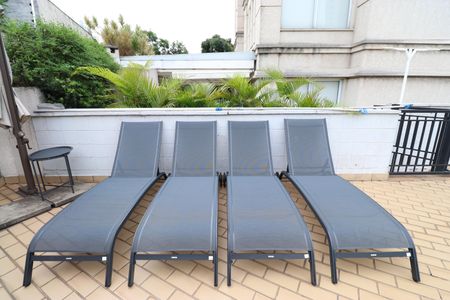 Apartamento à venda com 120m², 2 quartos e 2 vagasÁrea comum - Piscina