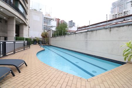 Apartamento à venda com 120m², 2 quartos e 2 vagasÁrea comum - Piscina