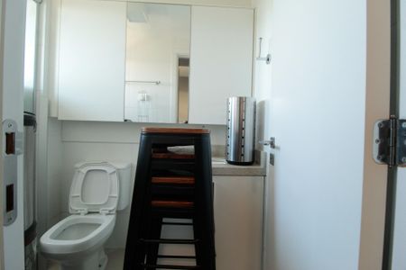 Apartamento à venda com 88m², 2 quartos e 2 vagas Apartamento à venda com 88m², 2 quartos e 2 vagasBanheiro da Suíte 1