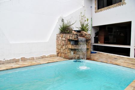 Casa para alugar com 550m², 4 quartos e 4 vagasPiscina