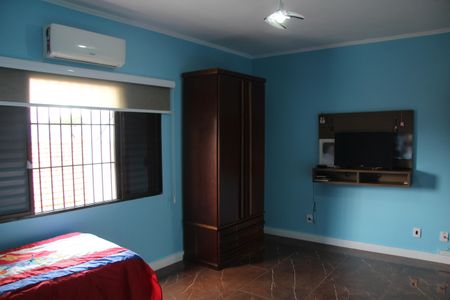 Casa para alugar com 550m², 4 quartos e 4 vagasSuíte 3