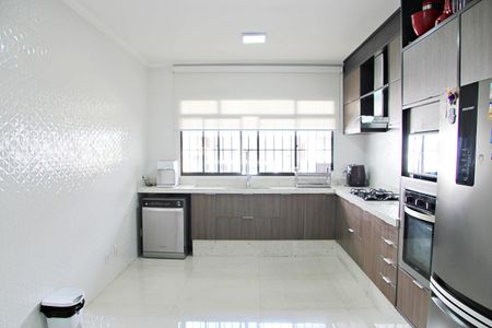 Casa para alugar com 550m², 4 quartos e 4 vagasCozinha