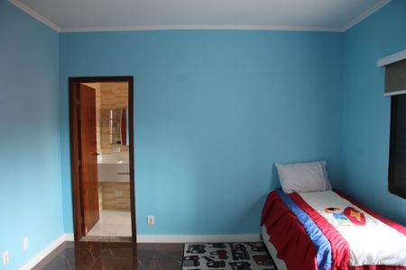 Casa para alugar com 550m², 4 quartos e 4 vagasSuíte 3