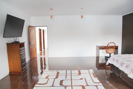 Casa para alugar com 550m², 4 quartos e 4 vagasSuíte 1