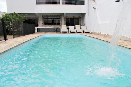 Casa para alugar com 550m², 4 quartos e 4 vagasPiscina