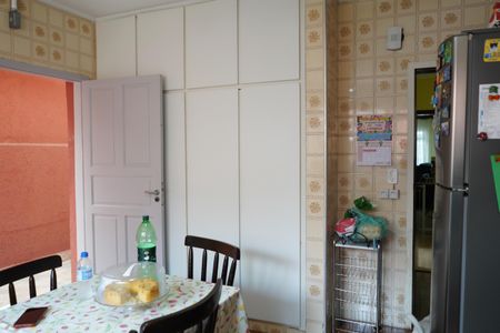 Casa à venda com 128m², 3 quartos e 2 vagasCozinha