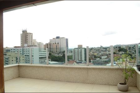 Apartamento à venda com 150m², 2 quartos e 1 vagaVaranda gourmet