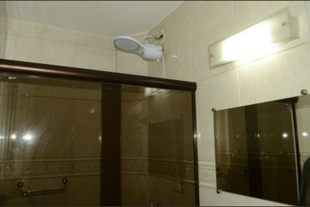 Apartamento à venda com 150m², 2 quartos e 1 vagaBanheiro Corredor