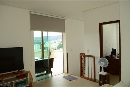 Apartamento à venda com 150m², 2 quartos e 1 vagaSala de TV