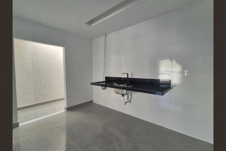 Casa de condomínio à venda com 100m², 2 quartos e 1 vagaCozinha