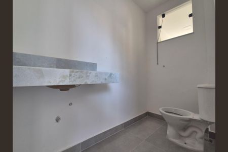 Casa de condomínio à venda com 100m², 2 quartos e 1 vagaLavabo