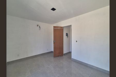 Casa de condomínio à venda com 100m², 2 quartos e 1 vagaSuíte 1