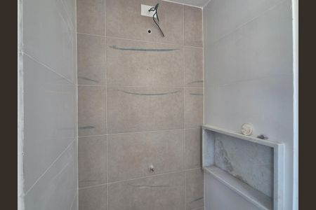 Casa de condomínio à venda com 100m², 2 quartos e 1 vagaBanheiro da Suíte 1