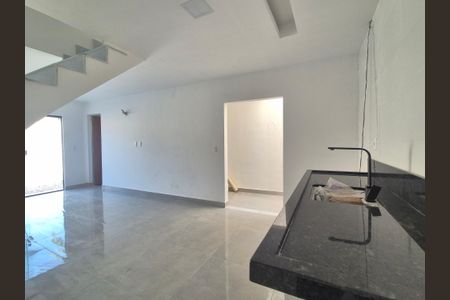 Casa de condomínio à venda com 100m², 2 quartos e 1 vagaCozinha