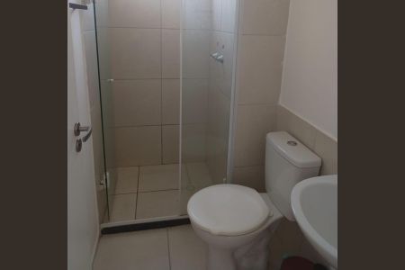 Apartamento à venda com 45m², 2 quartos e 1 vaga Apartamento à venda com 45m², 2 quartos e 1 vagaBanheiro