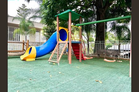 Apartamento à venda com 60m², 2 quartos e 1 vaga Apartamento à venda com 60m², 2 quartos e 1 vagaÁrea comum - Playground