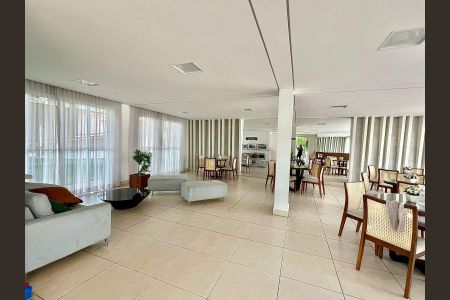 Apartamento à venda com 60m², 2 quartos e 1 vaga Apartamento à venda com 60m², 2 quartos e 1 vagaÁrea comum - Salão de festas