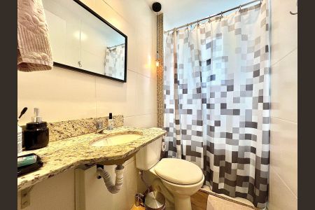 Apartamento à venda com 60m², 2 quartos e 1 vaga Apartamento à venda com 60m², 2 quartos e 1 vagaBanheiro social