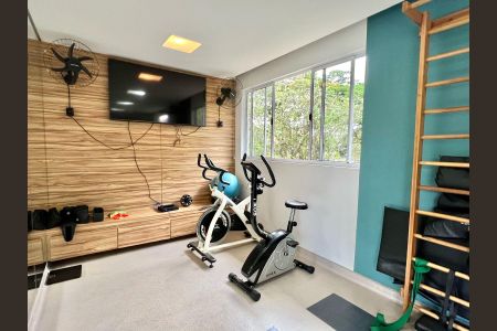 Apartamento à venda com 60m², 2 quartos e 1 vaga Apartamento à venda com 60m², 2 quartos e 1 vagaÁrea comum - Academia