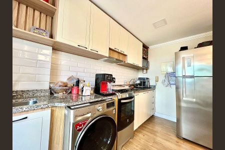 Apartamento à venda com 60m², 2 quartos e 1 vaga Apartamento à venda com 60m², 2 quartos e 1 vagaCozinha