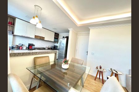 Apartamento à venda com 60m², 2 quartos e 1 vaga Apartamento à venda com 60m², 2 quartos e 1 vagaSala