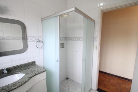 Casa à venda com 125m², 4 quartos e 1 vagaBanheiro 2