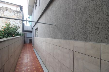 Casa à venda com 125m², 4 quartos e 1 vagaCorredor