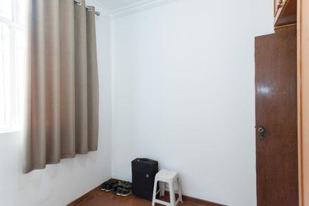 Apartamento à venda com 180m², 4 quartos e 2 vagasQuarto 1 