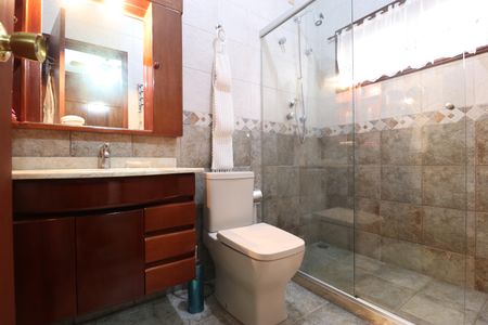 Casa à venda com 342m², 4 quartos e 3 vagasBanheiro da Suíte 3