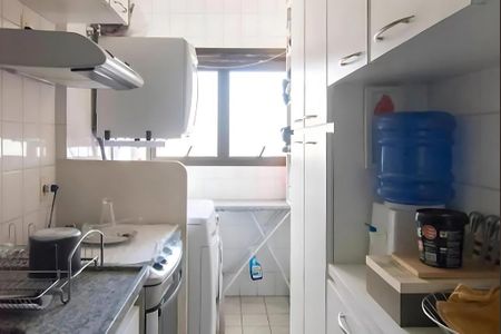 Apartamento à venda com 37m², 1 quarto e 1 vaga Apartamento à venda com 37m², 1 quarto e 1 vagaFoto 05