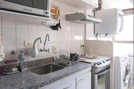 Apartamento à venda com 37m², 1 quarto e 1 vaga Apartamento à venda com 37m², 1 quarto e 1 vagaFoto 04