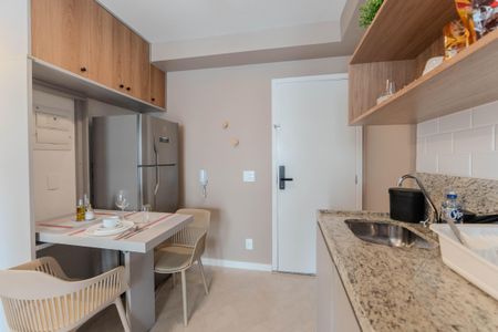 Apartamento à venda com 33m², 1 quarto e sem vaga Apartamento à venda com 33m², 1 quarto e sem vagaCozinha